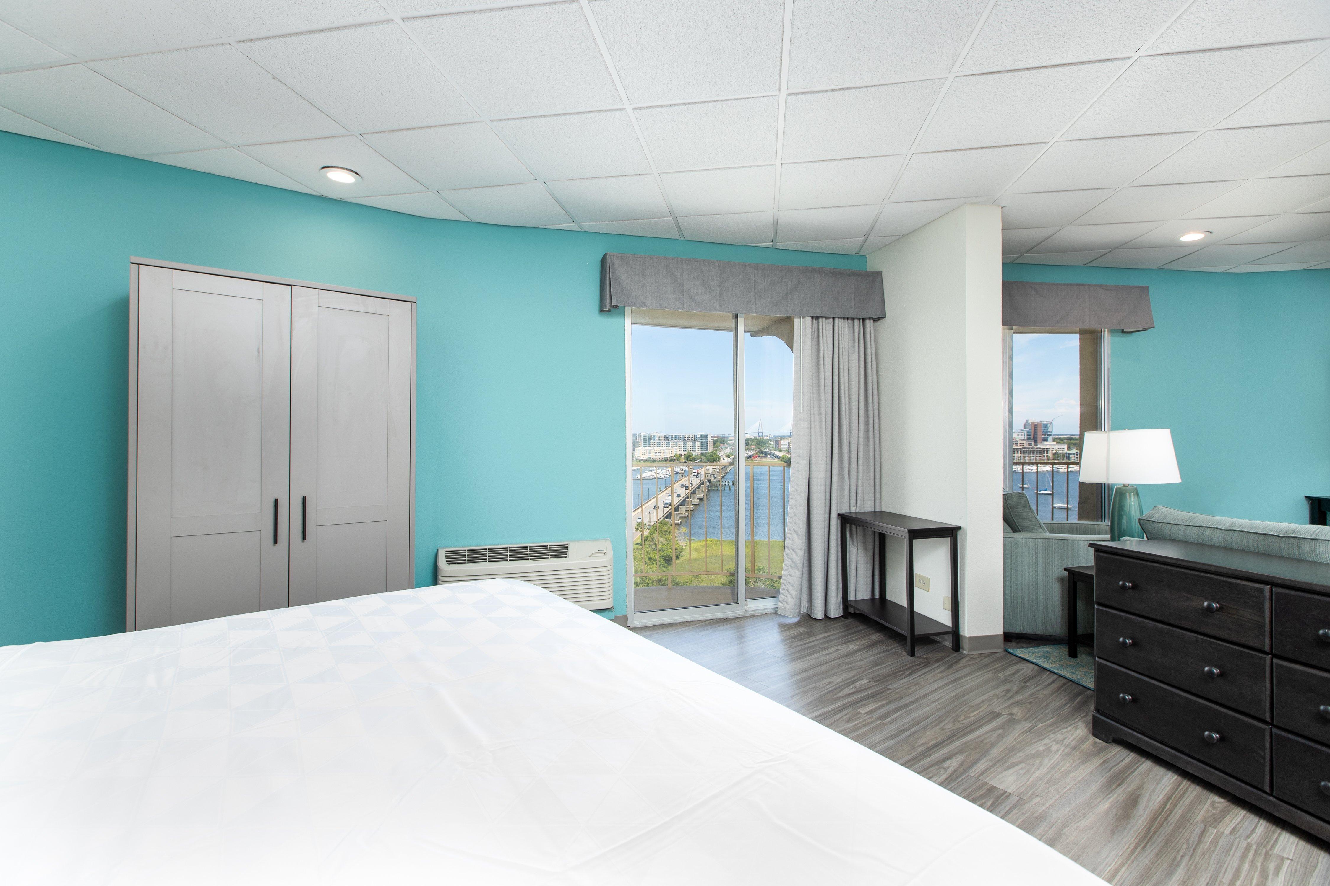 Holiday Inn Charleston-Riverview By Ihg Exterior photo