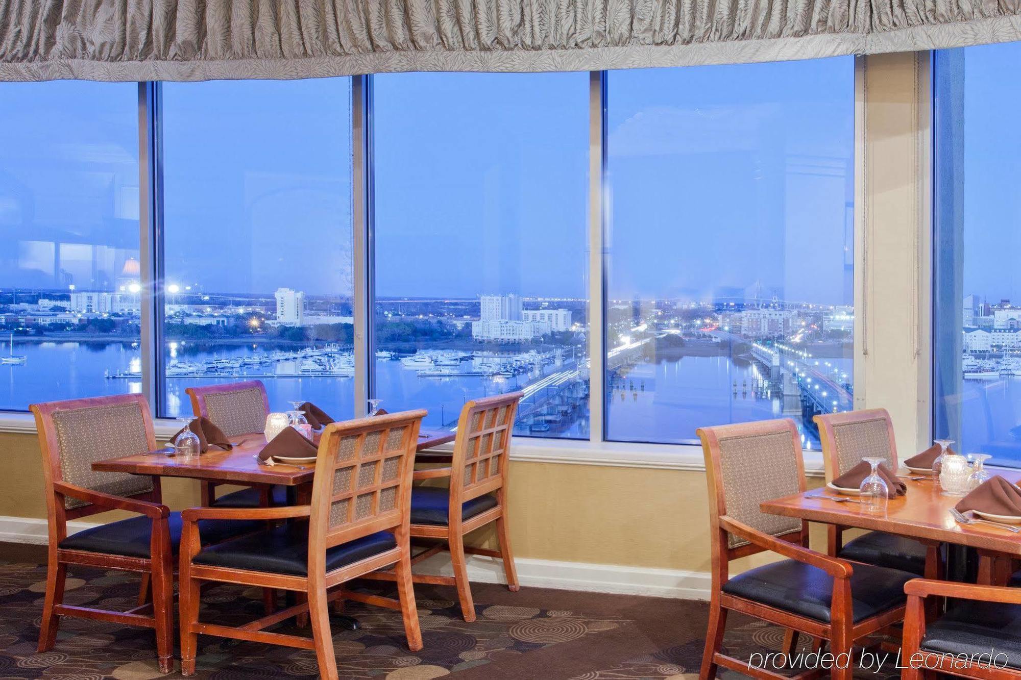 Holiday Inn Charleston-Riverview By Ihg Exterior photo